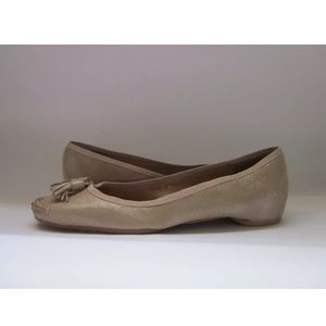 Donald J Pliner Becan Sand Slip On Flats
